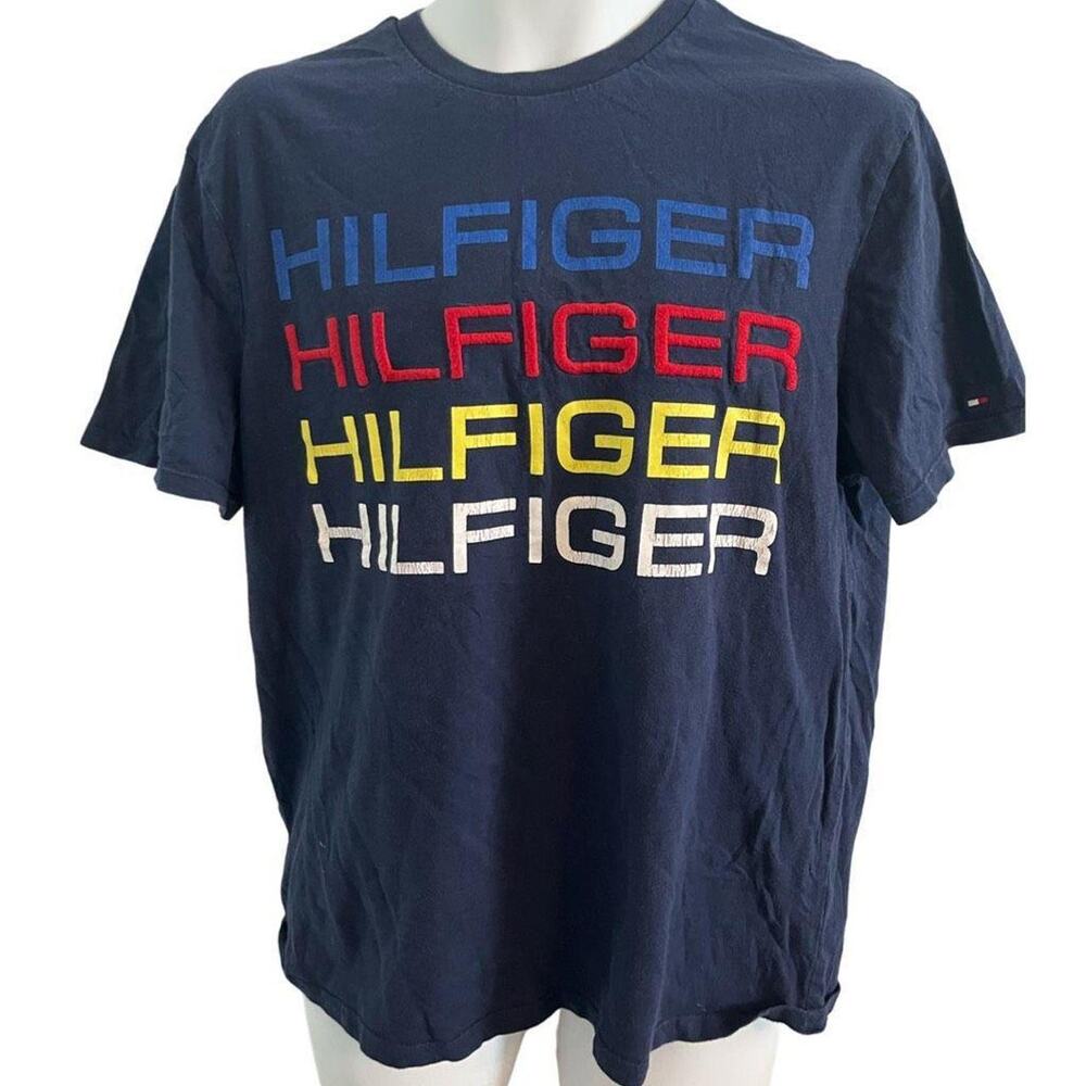 Tommy Hilfiger y2k Navy Blue T-shirt. Medium